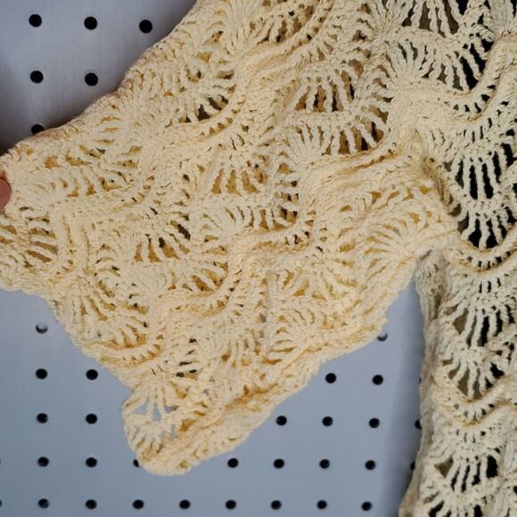 Handmade Soft Yellow Crocheted Open Weave Sweater BoHo Blouse, Sz Small?? - Picture 5 of 6